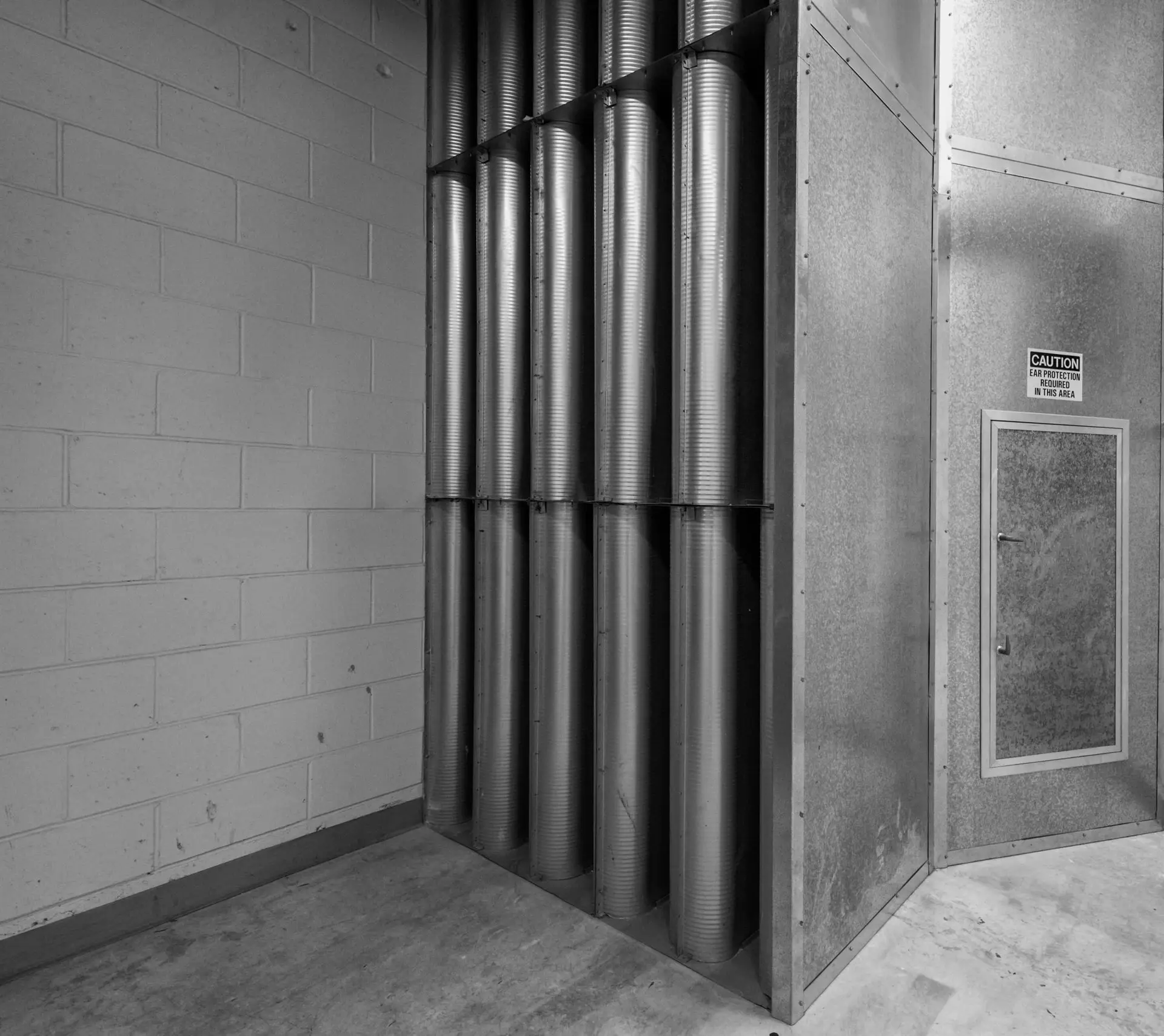 Industrial acoustic installation