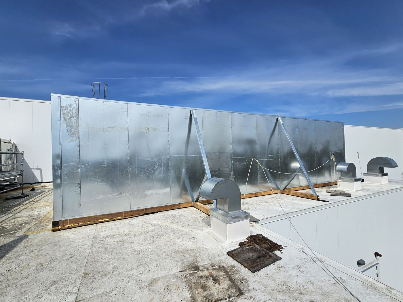 Mur acoustique droit en toiture